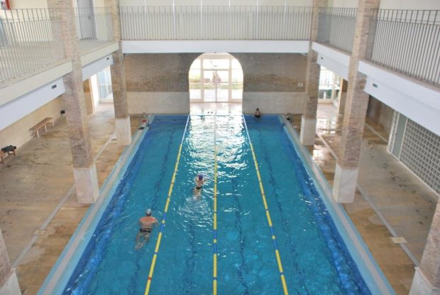 Piscina El Carmen. Cursets de natació d'octubre a maig. Números del sorteig