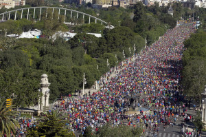 20.000 corredores invaden la Alameda y las calles de Valencia en la 31 Volta a Peu