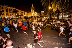 Paso por el centro de Valencia.