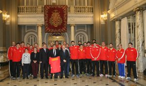 La selección, en el Ayuntamiento.