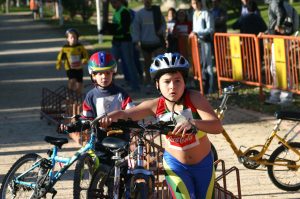 La fiesta final de los XXXIV JJDD de triatlón se celebrará en el marco de Triatlón Valencia