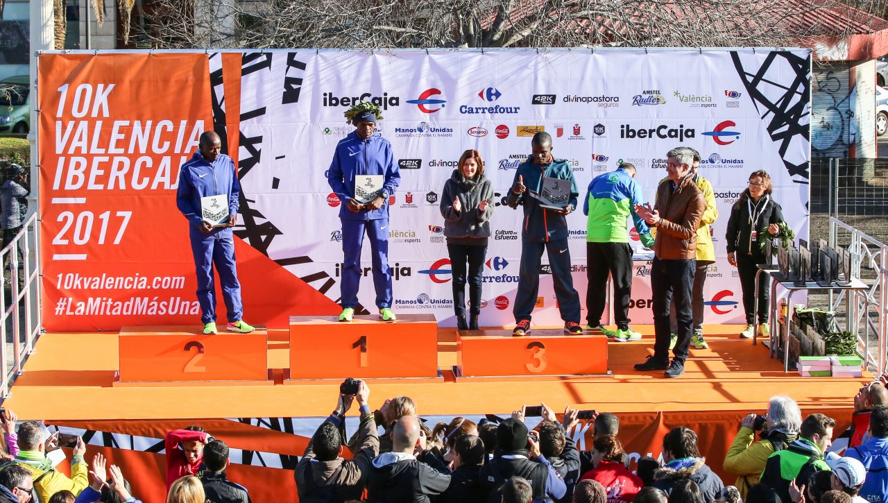 Kenia lidera la élite del 10K Valencia Ibercaja junto a Juan Carlos de la Ossa