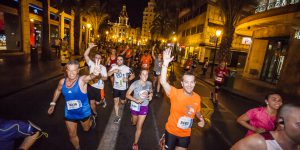 Más de 13.000 atletas correrán la 12ª edición de la 15K Nocturna València ‘Gana Energía’, que “iluminará la ciudad”