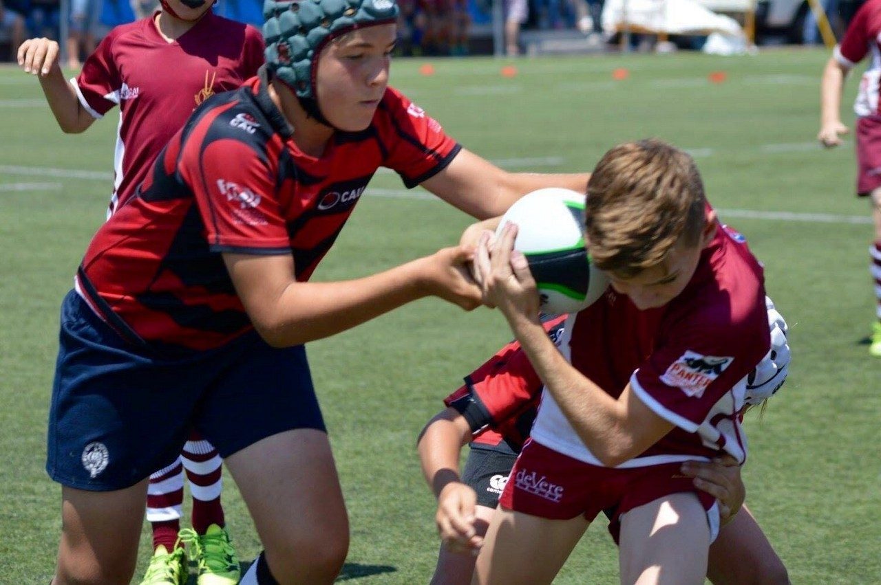 Niños y niñas de primer ciclo de Primaria disfrutarán del deporte del balón ovalado en el Tram V del Río Turia el próximo 20 de abril