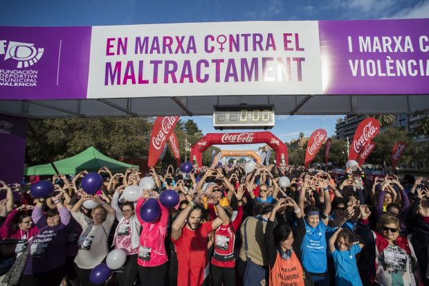 La ciudad de València se volverá a teñir de color violeta el próximo domingo 8 con motivo de la cuarta Marcha contra el maltrato