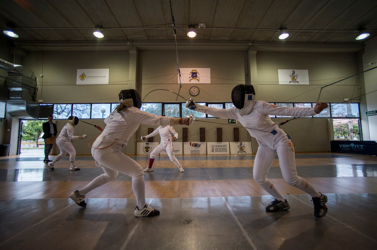 El Polideportivo de Benimaclet, donde se está ubicado el CFECV, fue remodelado en el año 2012 y cuenta con una sala de armas de 950 metros cuadrados que está considerada la mejor de España