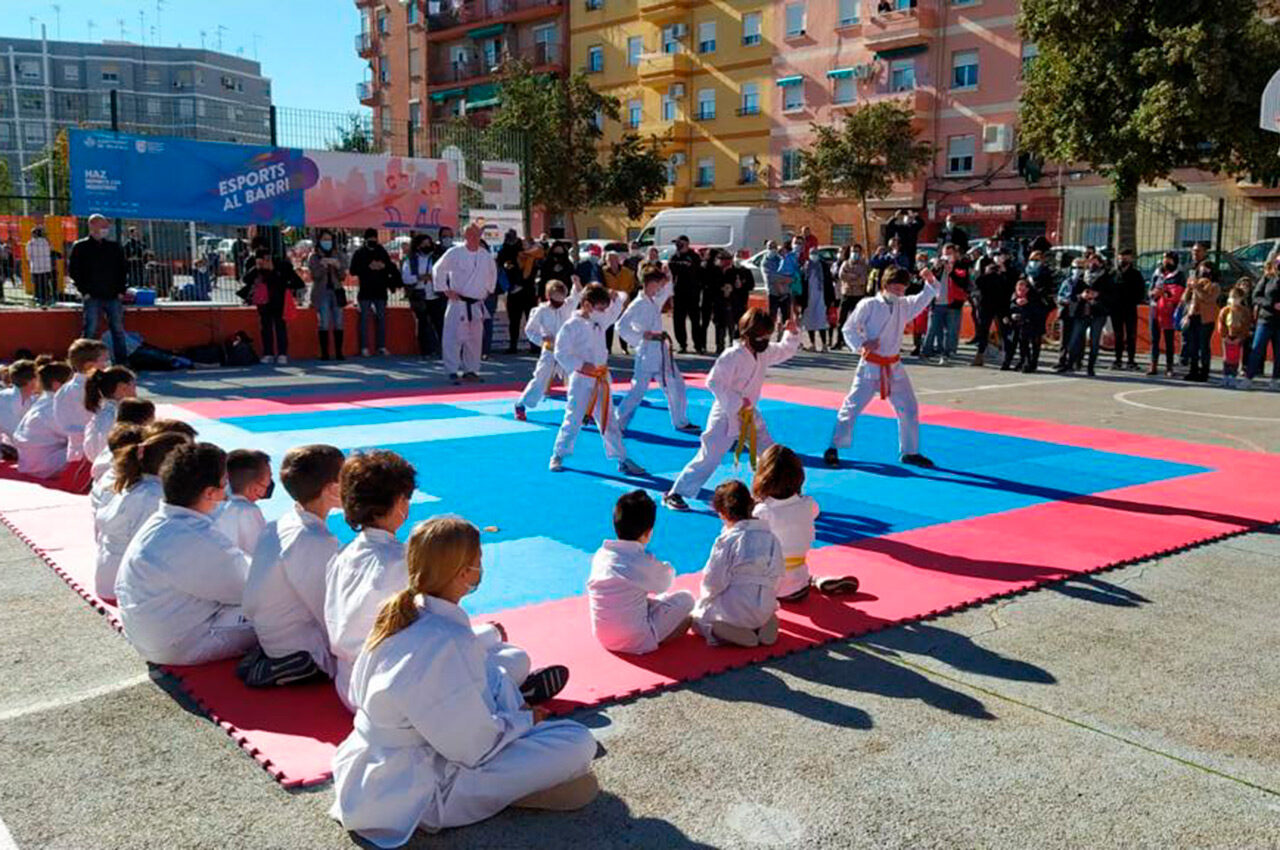 La Fundación Deportiva Municipal de València conmemora el Día Internacional del Deporte 