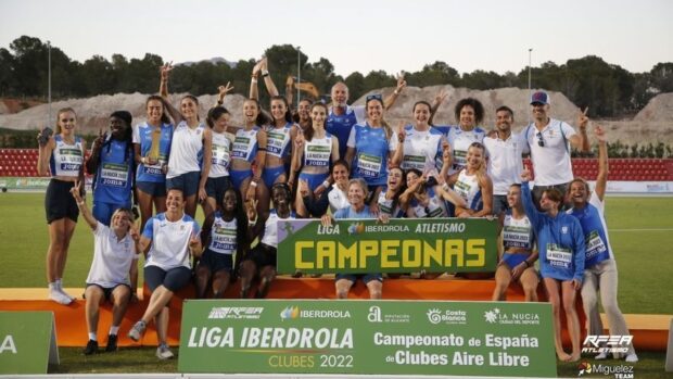 El equipo valenciano se proclama campeón de la Liga de Clubes