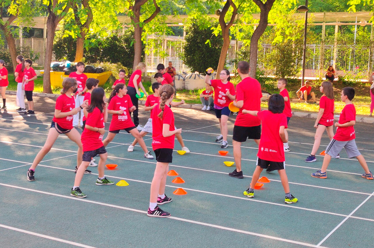Prop de 15.000 menors es beneficiaran de l'ajuda a l'esport escolar de València