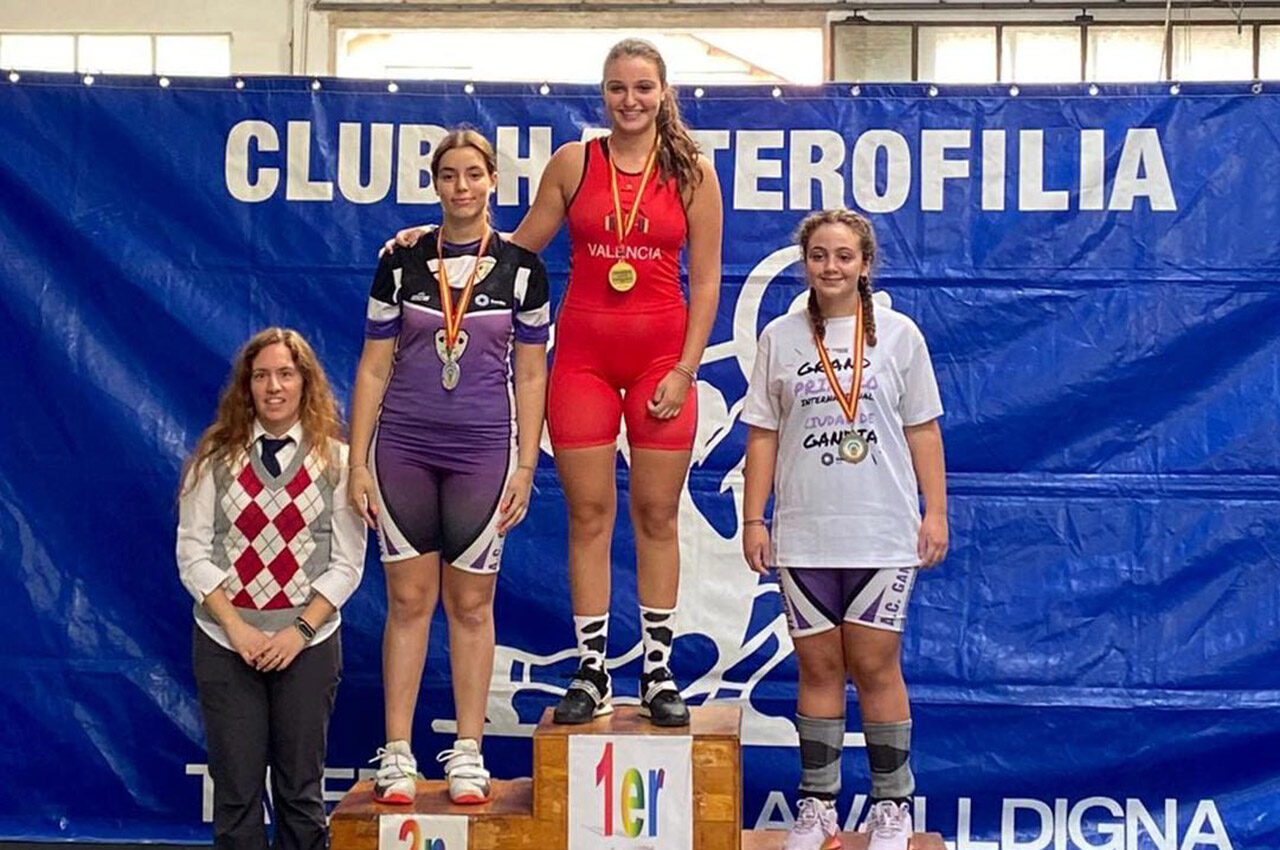 El Valencia Club de Halterofilia logra seis oros, un bronce y la mejor marca en el Campeonato Autonómico Sub-15