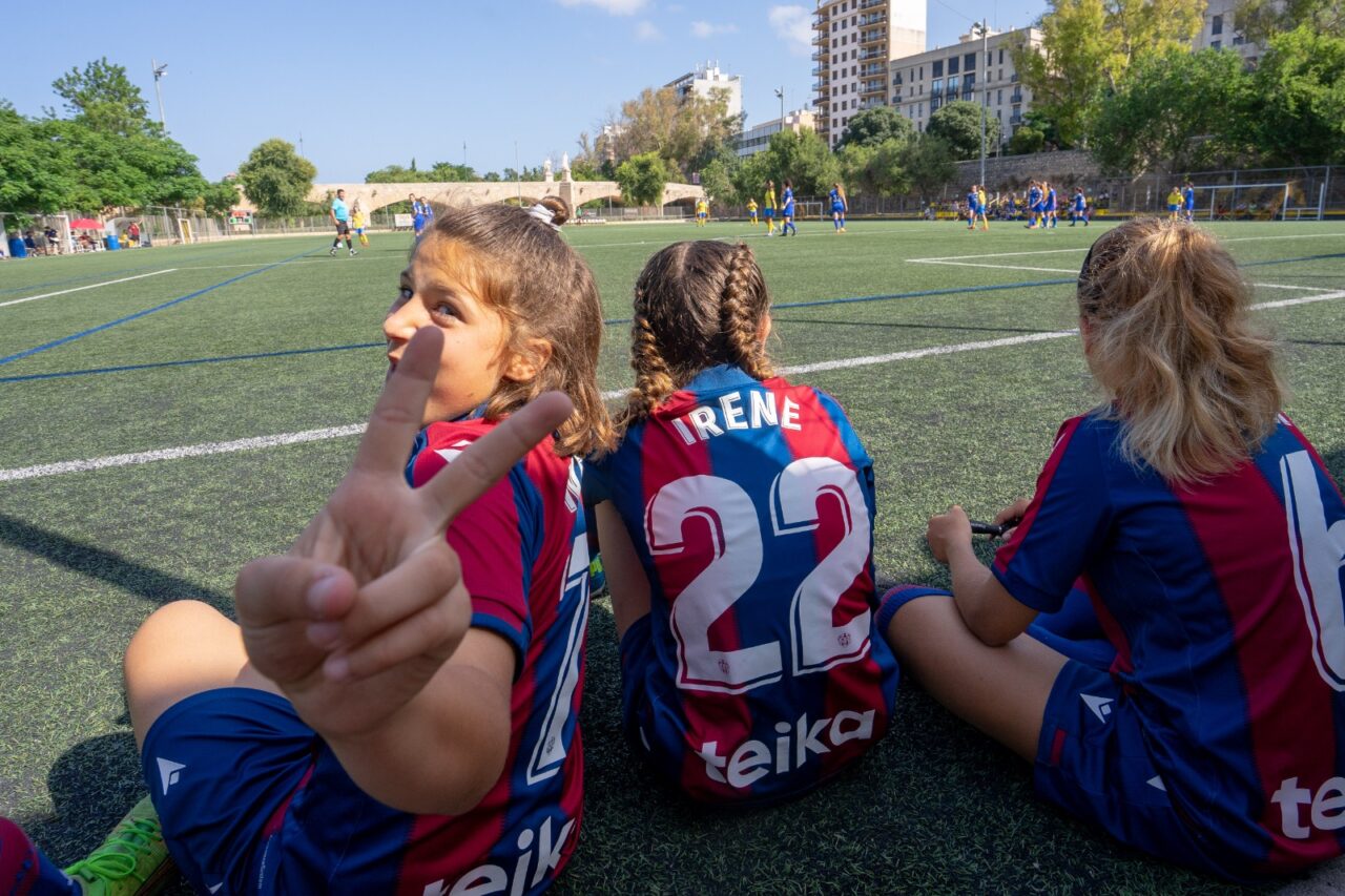 Más de 700 jugadoras, cerca de 40 equipos, 92 partidos y un encuentro de leyendas para la III València Cup Girls 2023