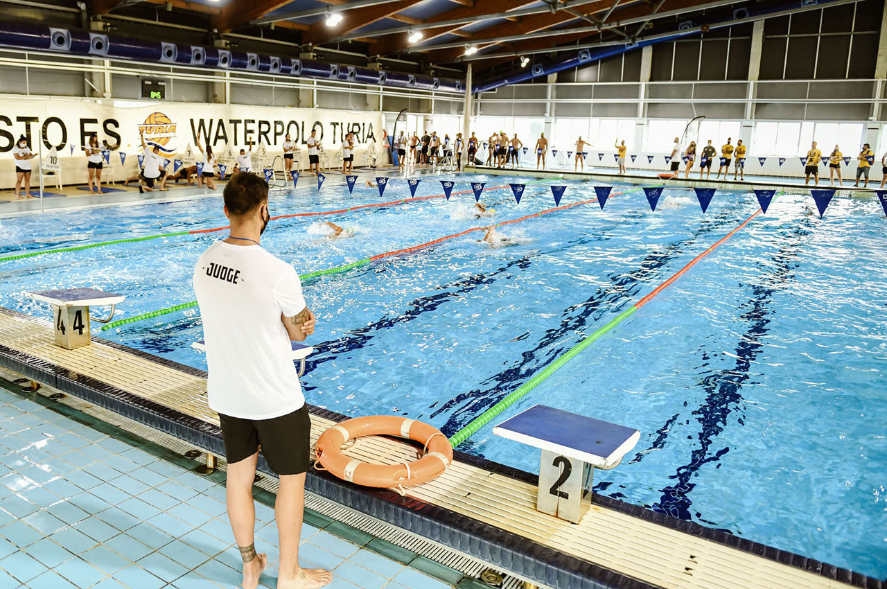 La Fundación Deportiva Municipal asesorará personalmente a las y los usuarios para iniciarse en la natación