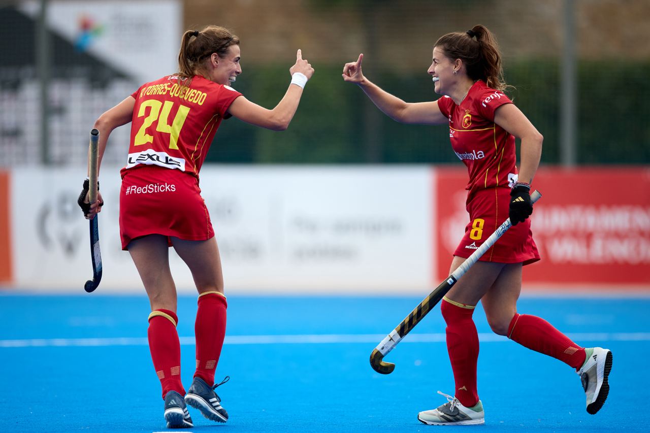 La classificació de les Redsticks a semifinals del Preolímpic suposa que Espanya obtindrà la classificació als Jocs Olímpics de París 2024 guanyant un dels seus dos pròxims partits a disputar en el camp d'hoquei del Poliesportiu Verge del Carme - Beteró.