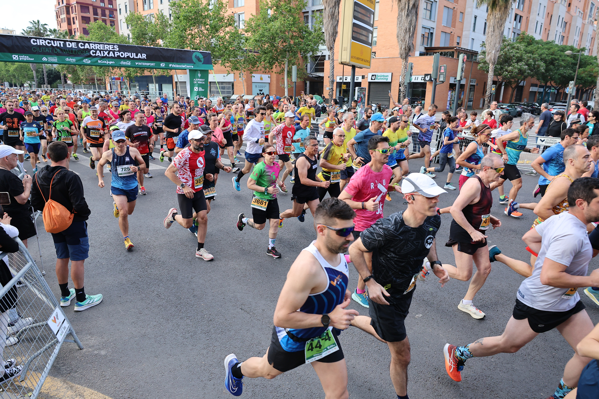 La siguiente cita del Circuit de Carreres Caixa Popular Ciutat de València será la 6º Carrera Marta Fernández de Castro, homologada por la Real Federación Española de Atletismo, y que se desarrollará el 26 de mayo.