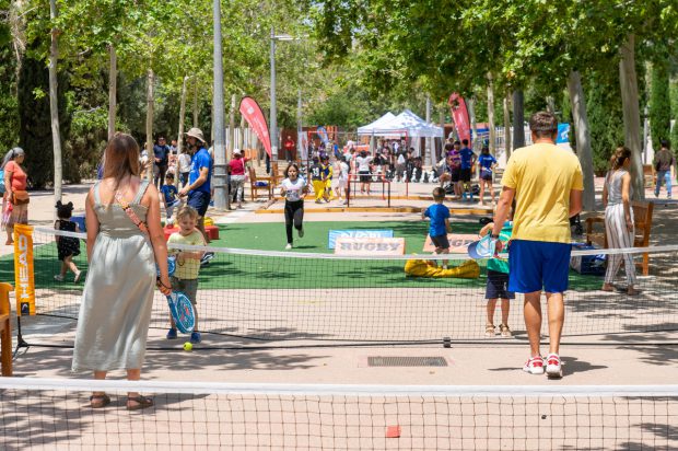 ‘Esports al Barri’ muestra la oferta deportiva de Valencia al barrio de Marxalenes