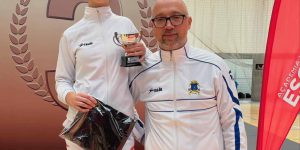 L’esgrimista de les EEEE de València Julia Honciu, seleccionada per la selecció espanyola per a competir al Mundial junior de Xina