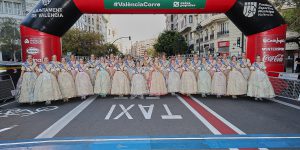 Més de 5.000 participants acomiaden el XX Circuit Caixa Popular de Carreres Ciutat de València amb la XV Volta a Peu les Falles
