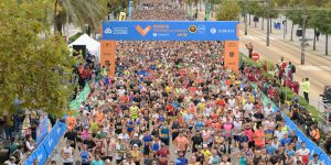 València viu l’edició més multitudinària i solidària del Medio Maratón València Trinidad Alfonso Zurich